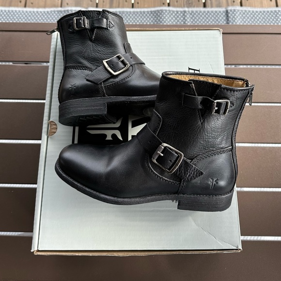 Frye Tyler Engineer Boots Size 6.5 Black NWT - Picture 6 of 6
